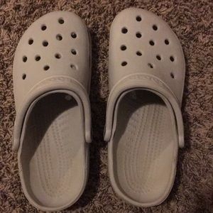 Unisex white crocs